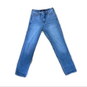 Hollister Vintage Stretch Ultra High Rise Mom Jean